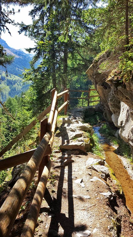 Tracouet – Bisse de Saxon –&nbsp;Nendaz