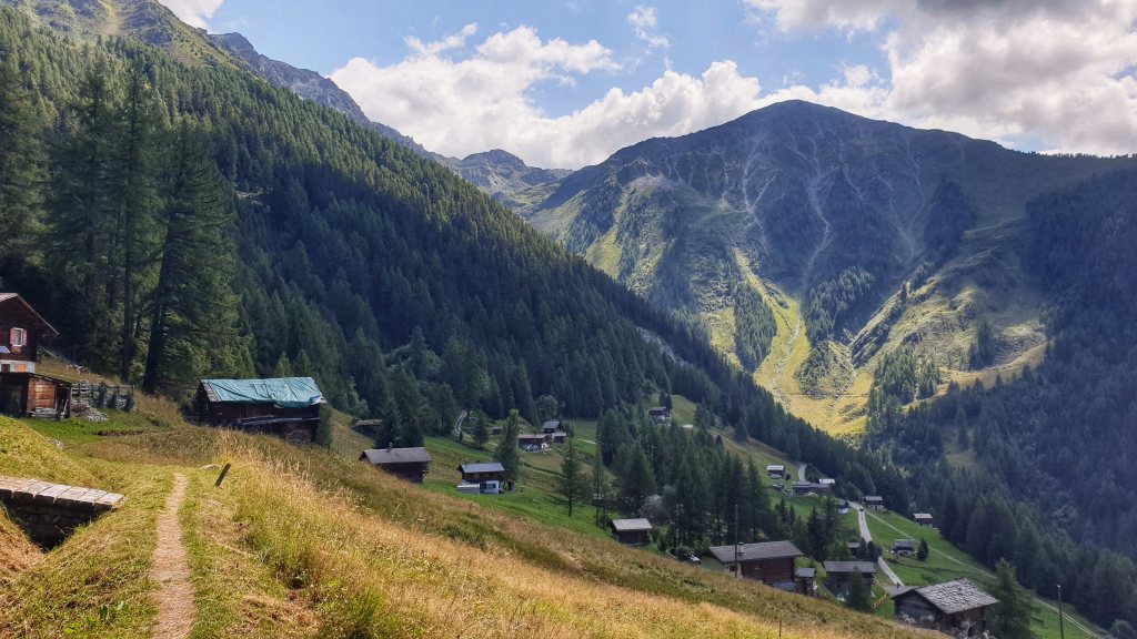 Haute-Nendaz – La Tzoumaz par l&rsquo;ancien bisse de&nbsp;Saxon