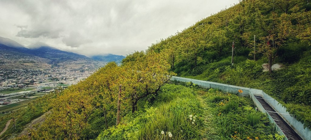 Les Agettes – bisse de Salins – Beuson – bisse de Baar –&nbsp;Pravidondaz