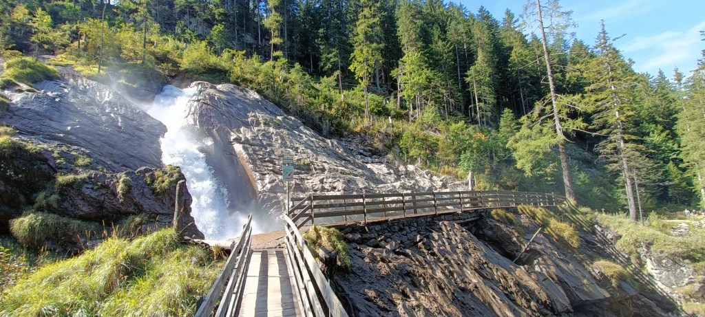 Lenk Simmenfälle – Sibe&nbsp;Brünne